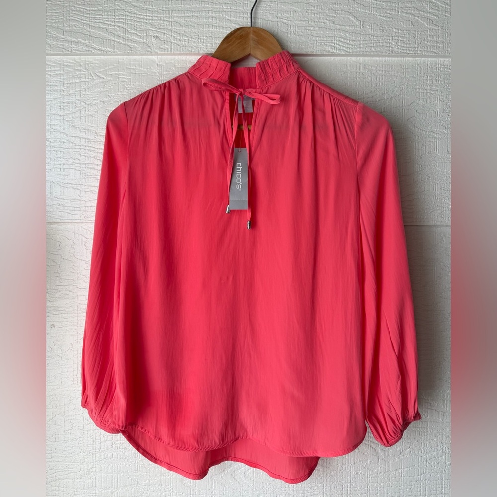 Chico’s Calypso Coral Tie Neck Blouse Size 00 NWT Flowing Top